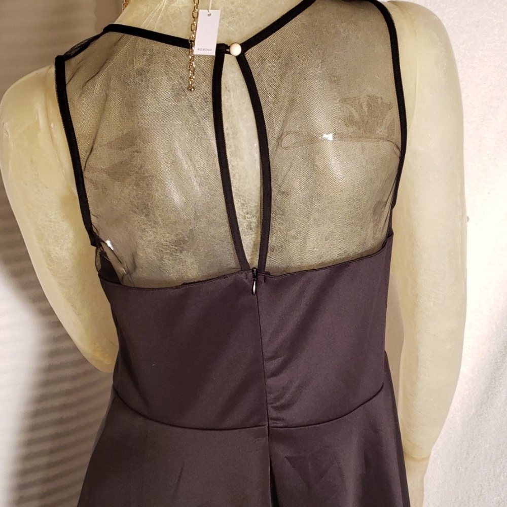 Dress - Picture 2 of 3